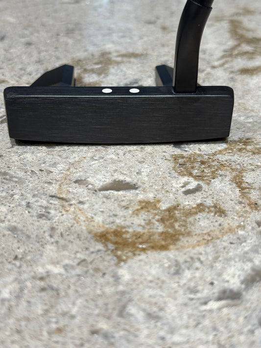 2 Dot Mallet putter